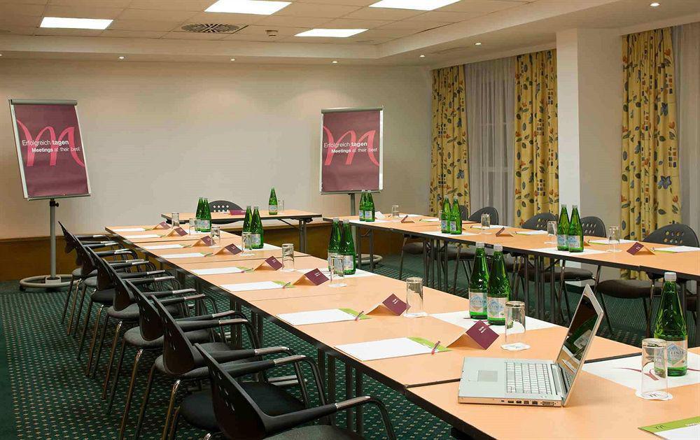 Star Inn Hotel Premium Graz Facilidades foto